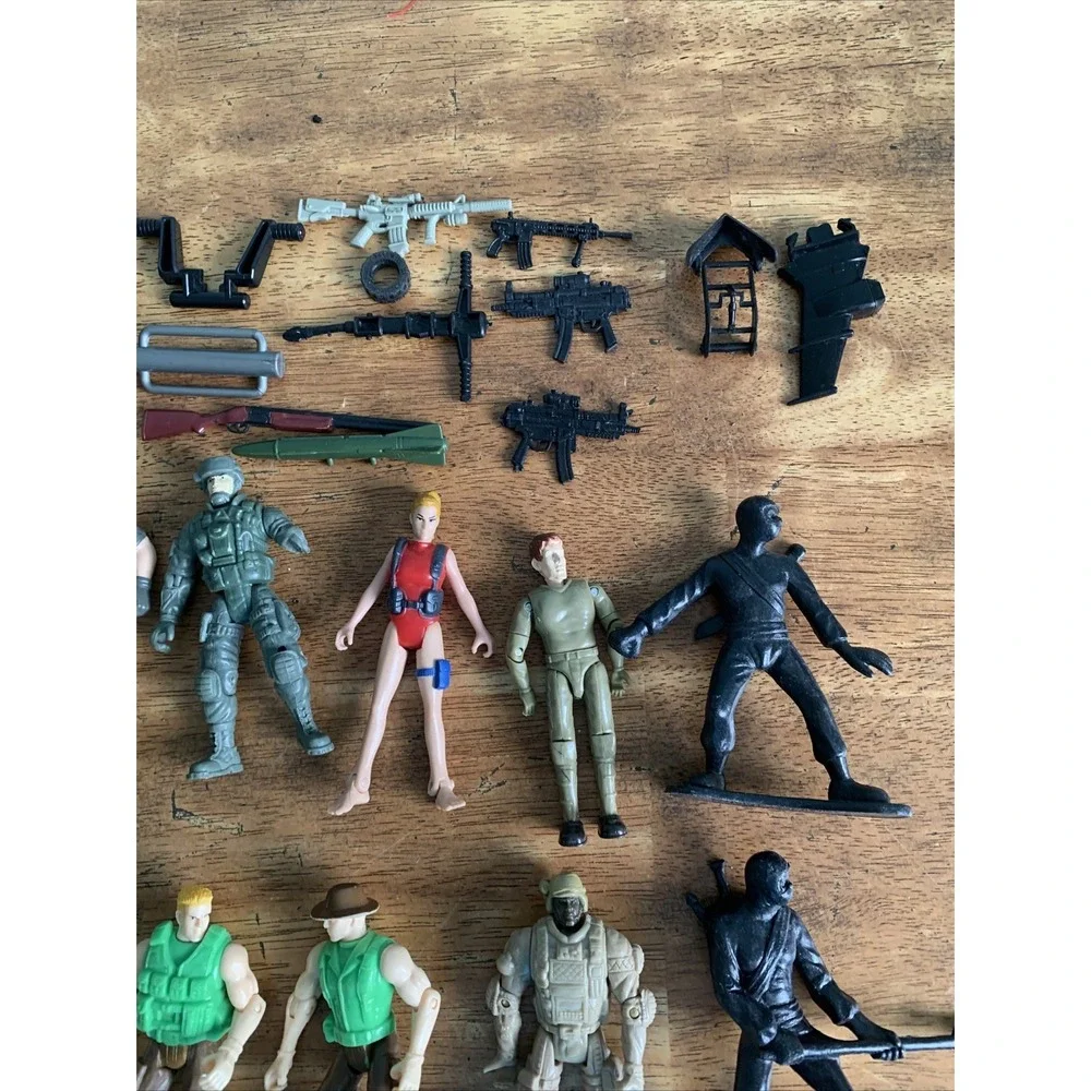Vintage 45 Military Figures Lanard THE CORPS Chap Mei Lot Army Action Weapon Mix